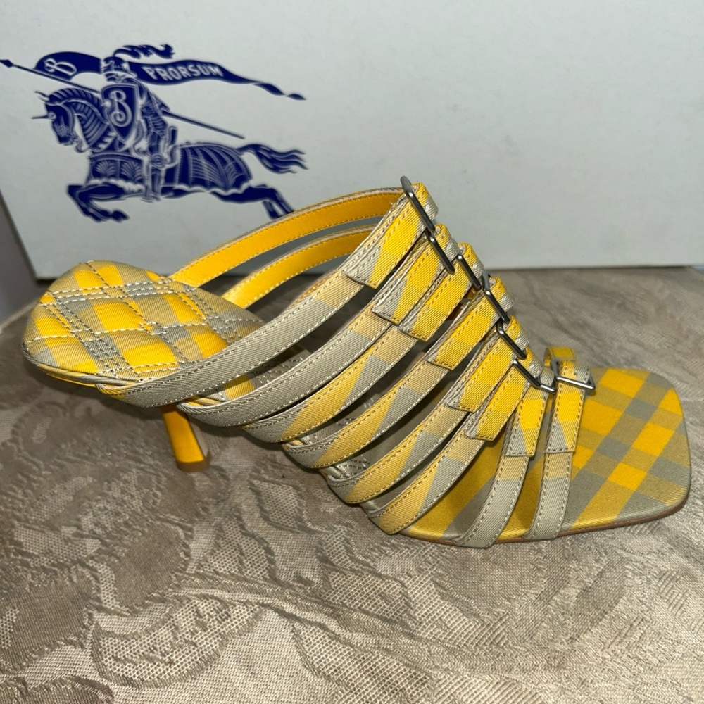 new Burberry Plaid Yellow Lara Step Check High Sandals Sz 38.5/ US 8.5